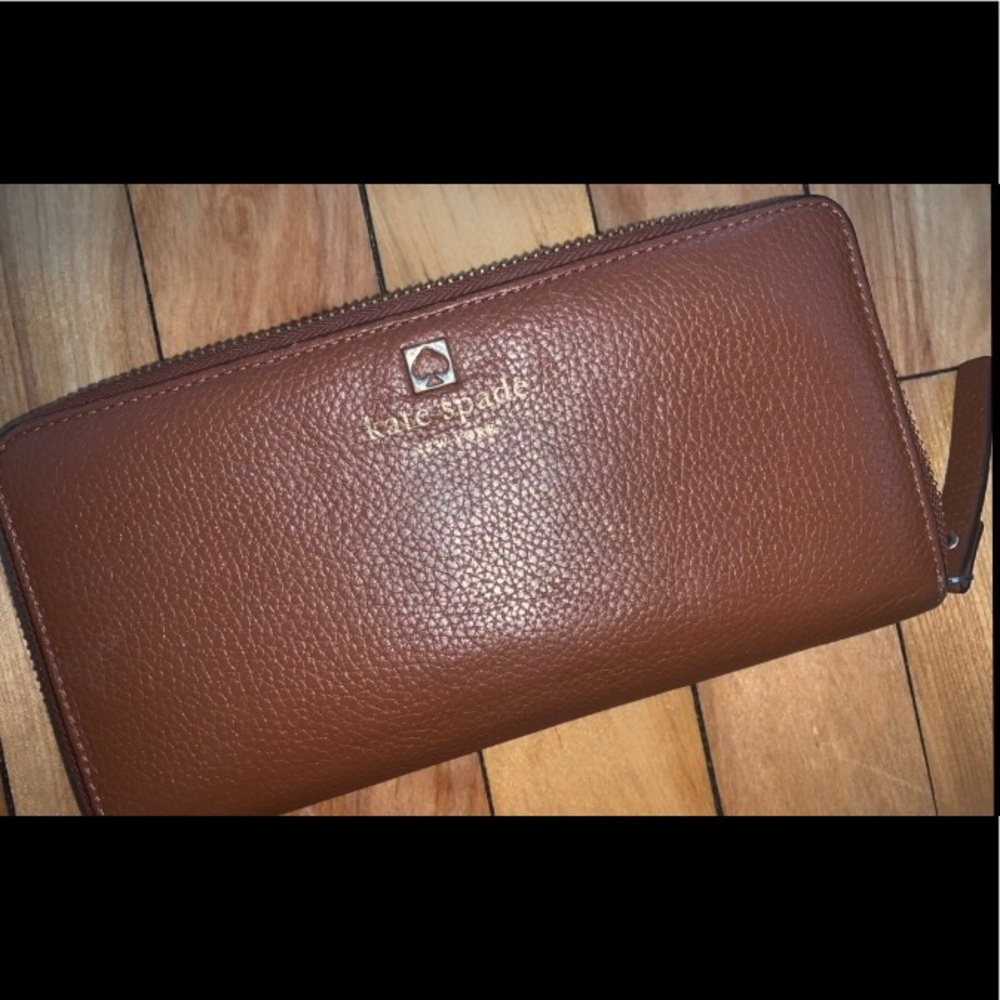 Kate Spade leather Camel wallet